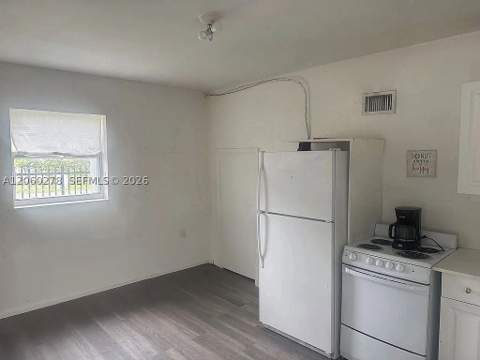 1501 NW 42nd St, Miami FL - photo 17 of 17