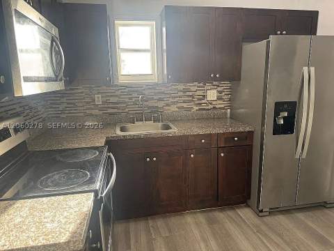 1501 NW 42nd St, Miami FL - photo 8 of 17