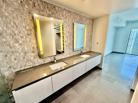 68 SE 6th St 2707, Miami FL - photo 20 of 77