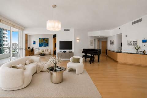 21150 Point Pl 1605, Aventura FL - photo 11 of 45