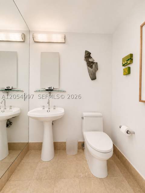 21150 Point Pl 1605, Aventura FL - photo 13 of 45