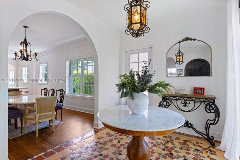 5 bedroom SingleFamilyResidence at 2153 SW 13th St, Brooklawn, Miami — photo 4