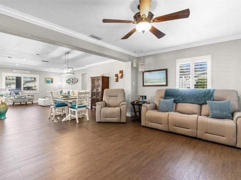 9390 SW 190th Street, Cutler Bay FL - photo 11 of 39