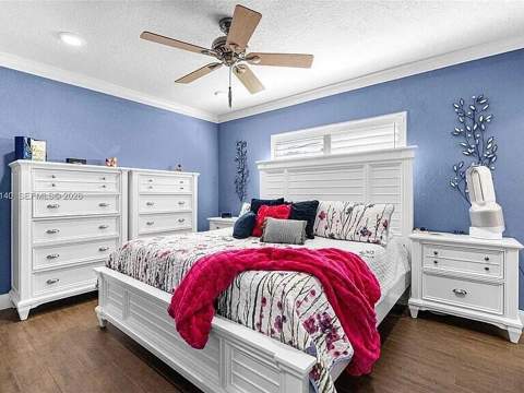 9390 SW 190th Street, Cutler Bay FL - photo 16 of 39