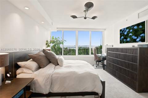 2155 Washington Ct 504, Miami Beach FL - photo 13 of 29