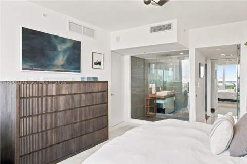 2155 Washington Ct 504, Miami Beach FL - photo 15 of 29
