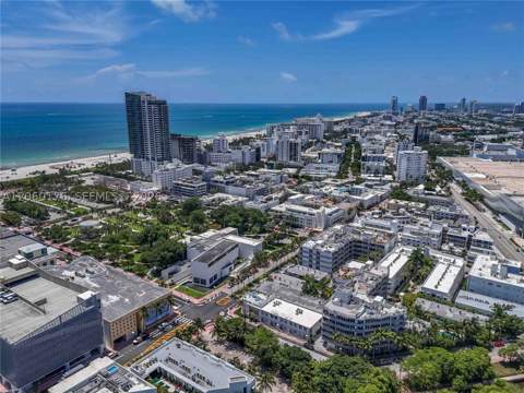 2155 Washington Ct 504, Miami Beach FL - photo 22 of 29