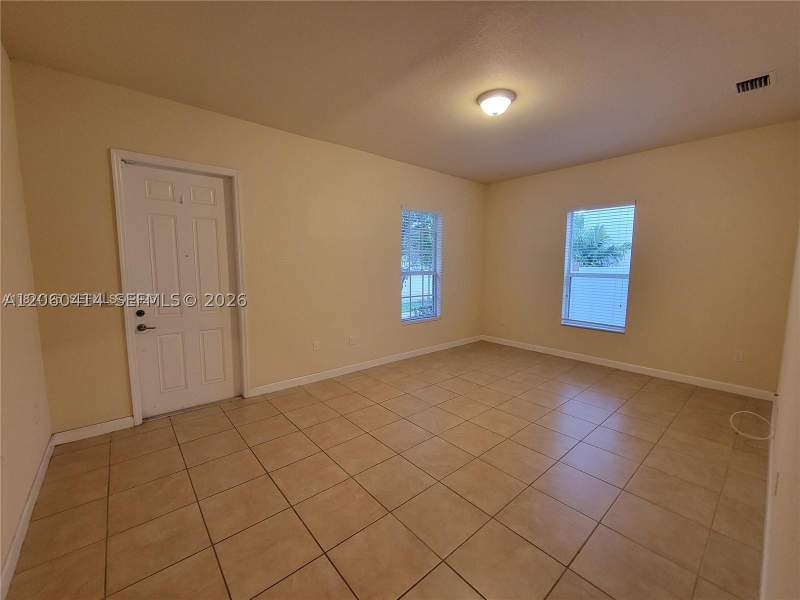 3 bedroom SingleFamilyResidence at 9282 SW 171st Ct, Kendall Commons Residenti, Miami — photo 3