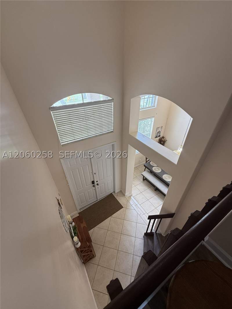 3 bedroom SingleFamilyResidence at 13966 SW 155th St, Kendall Country Estates, Miami — photo 2