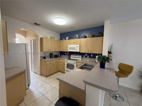 13966 SW 155th St, Miami FL - photo 6 of 38