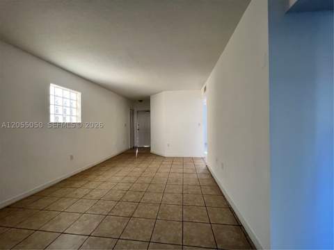 985 NE 33rd Ter 104, Homestead FL - photo 10 of 18