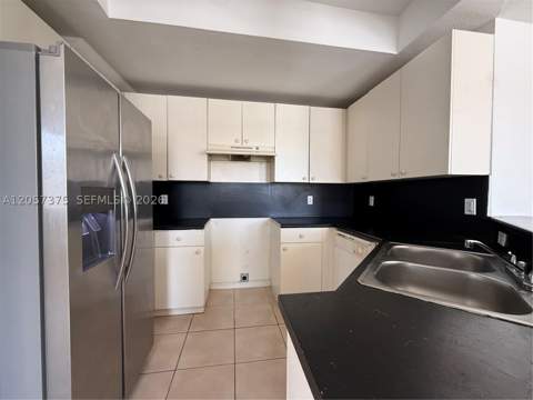 10852 SW 240th St, Homestead FL - photo 9 of 27