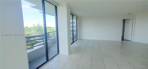 3300 NE 191st St 501, Aventura FL - photo 10 of 20