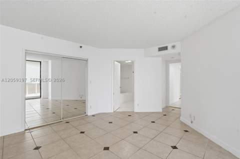 20185 E Country Club Dr 502, Aventura FL - photo 12 of 23