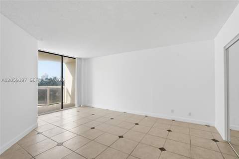 20185 E Country Club Dr 502, Aventura FL - photo 13 of 23