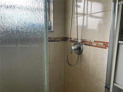 165 NE 203rd Ter 26, Miami Gardens FL - photo 14 of 26