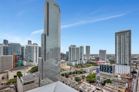 151 SE 1st St 2511, Miami FL - photo 10 of 35