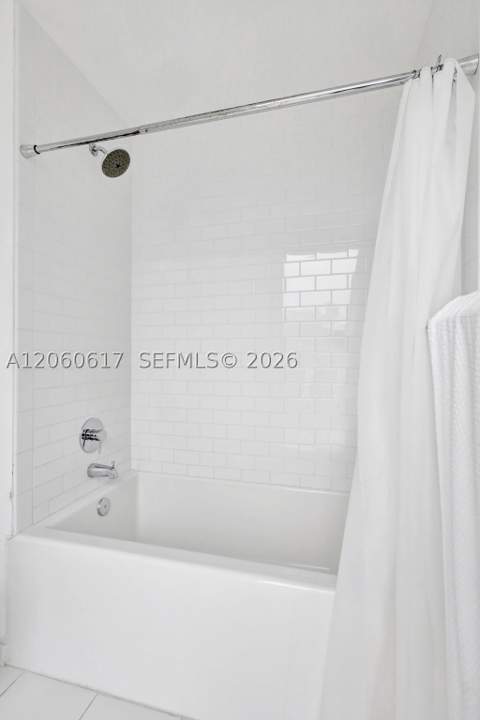 151 SE 1st St 2511, Miami FL - photo 18 of 35