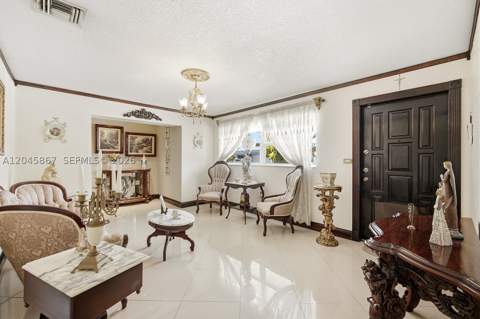 7858 NW 171st St, Hialeah FL - photo 6 of 44