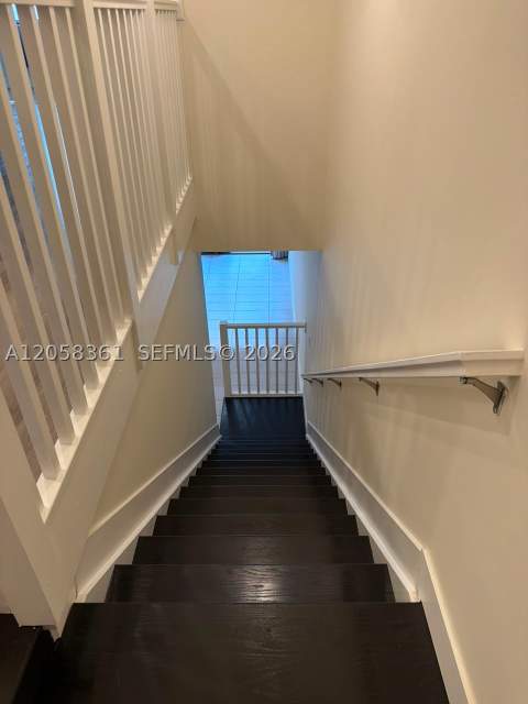 15816 NW 91st Ave, Miami Lakes FL - photo 10 of 24