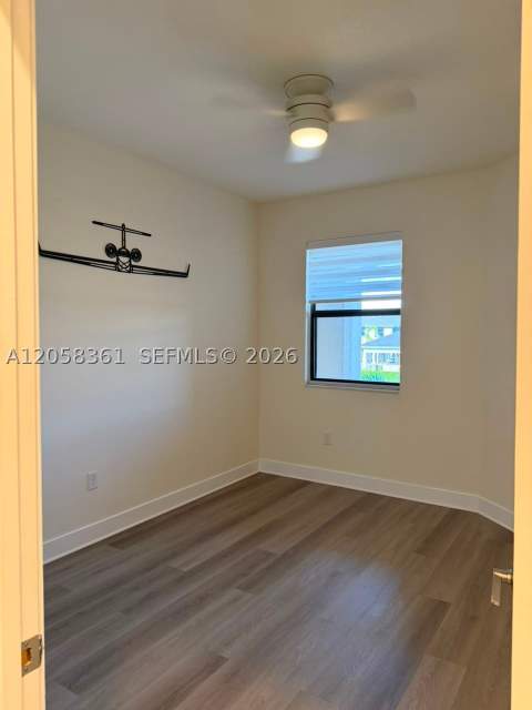 15816 NW 91st Ave, Miami Lakes FL - photo 14 of 24