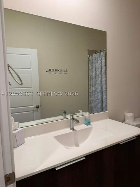 15816 NW 91st Ave, Miami Lakes FL - photo 16 of 24