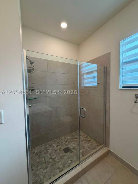 15816 NW 91st Ave, Miami Lakes FL - photo 8 of 24