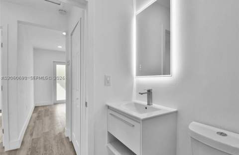 6391 SW 39th St, Miami FL - photo 13 of 17