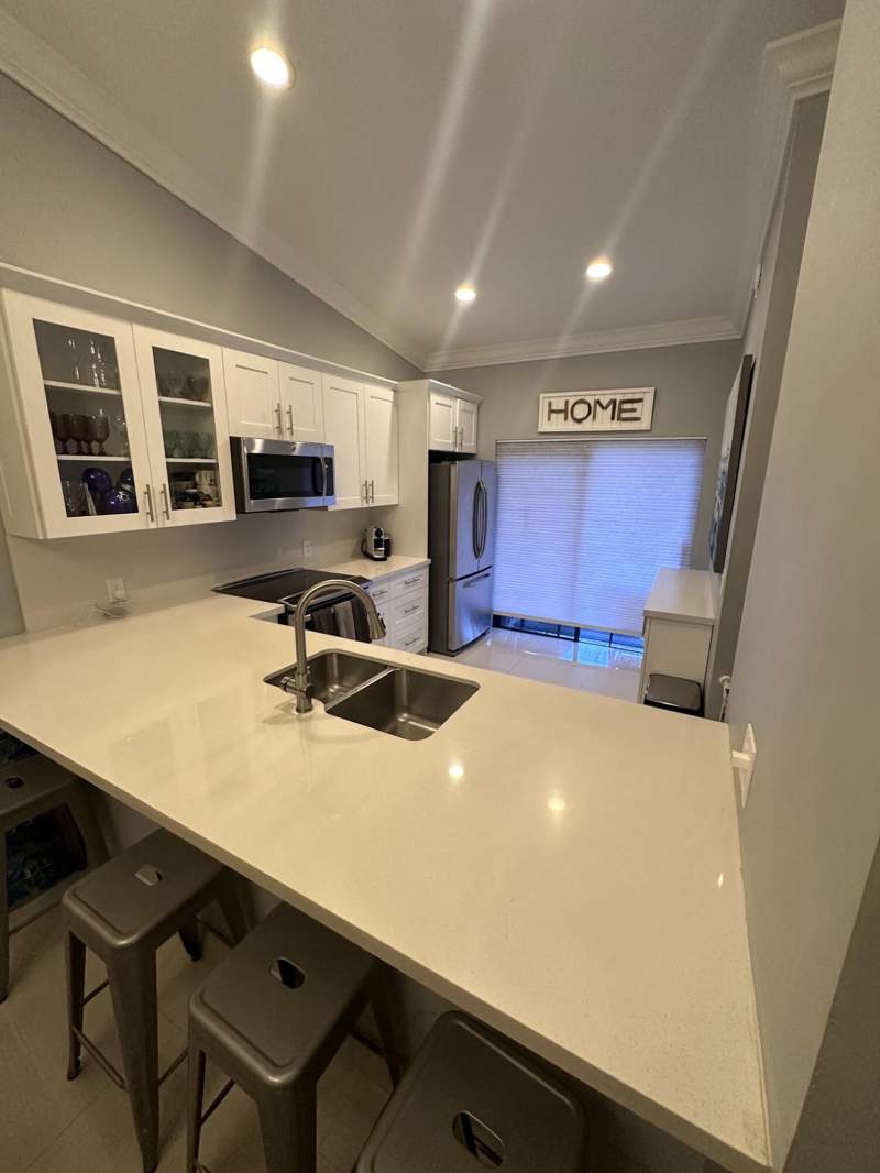 2 bedroom Residential at 5041 E Lakes Drive 5041, The Lakes, Deerfield Beach — photo 4