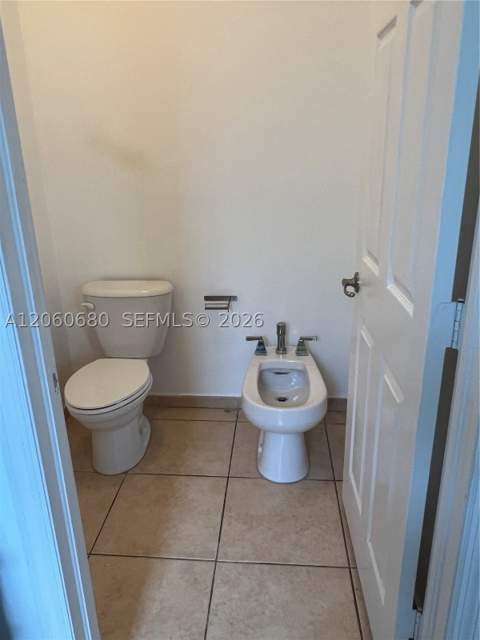 11440 NW 75th Ter, Doral FL - photo 9 of 25