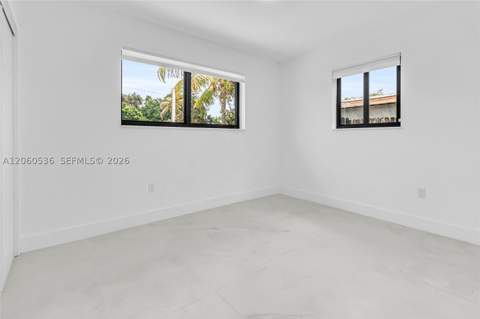 30 NE 193rd Ter, Miami FL - photo 16 of 30