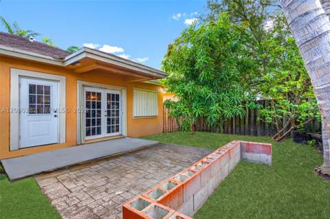 1523 SW 2nd Ct, Homestead FL - photo 20 of 22