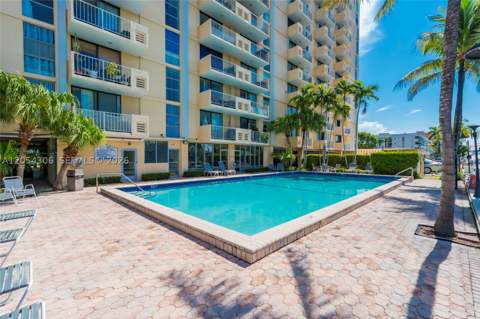 2350 NE 135th St 1510, North Miami FL - photo 23 of 33