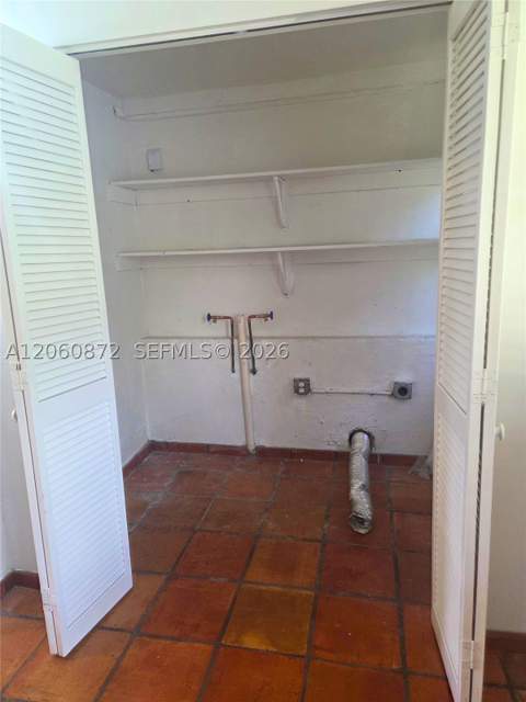 2724 SW 36th Ave, Miami FL - photo 9 of 23