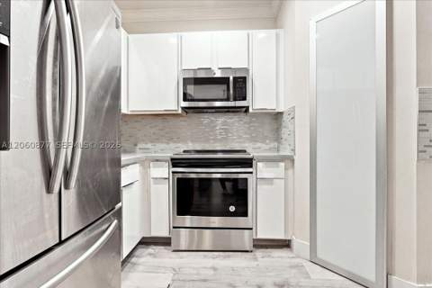 11495 NW 71st St, Doral FL - photo 15 of 34