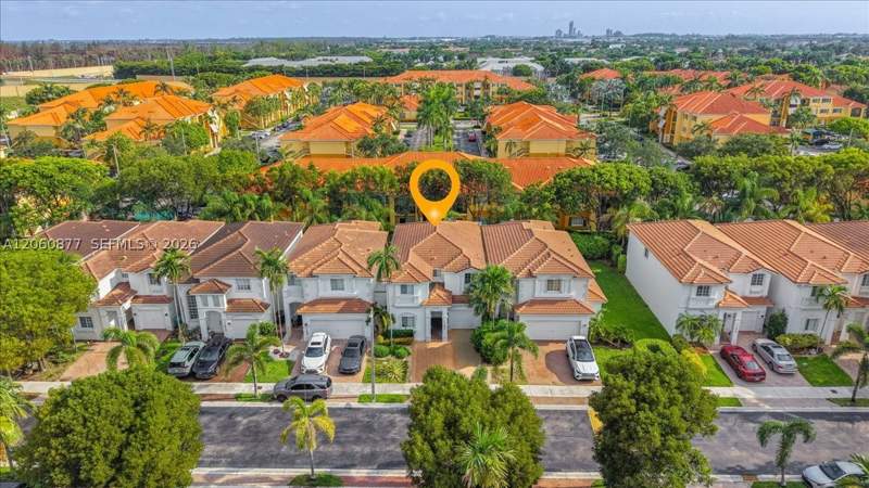 4 bedroom SingleFamilyResidence at 11495 NW 71st St, Doral Isles St Lucia, Doral — photo 3