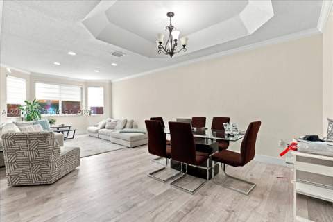 11495 NW 71st St, Doral FL - photo 9 of 34