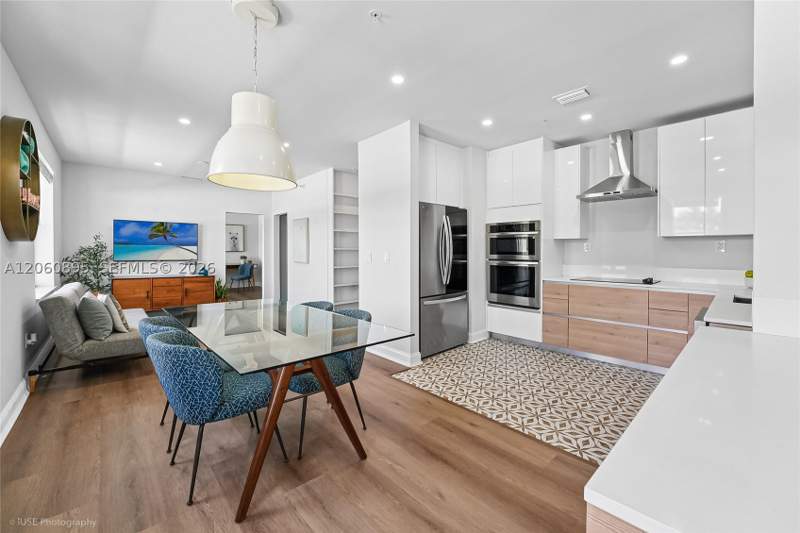 2 bedroom Condominium at 1502 Jefferson Avenue 301, The Elaine Condo, Miami Beach — photo 2
