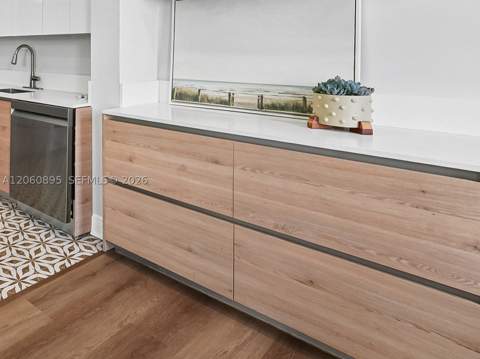 1502 Jefferson Avenue 301, Miami Beach FL - photo 6 of 30
