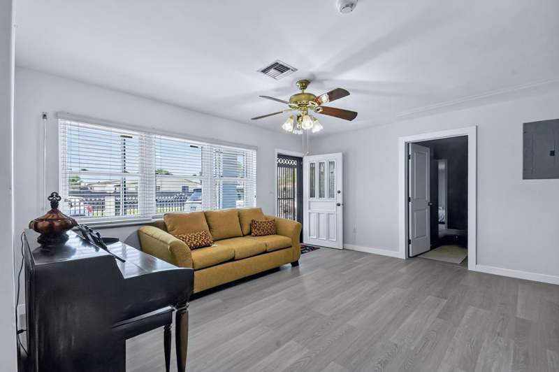 4 bedroom SingleFamilyResidence at 3110 NW 211th Street, Riverdale Estates Sec 3, Miami Gardens — photo 3