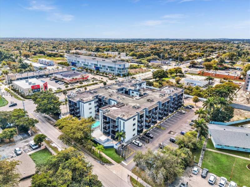 1 bedroom Condominium at 13500 NE 3rd Ct 121, BROOKVIEW CONDO, North Miami — photo 1