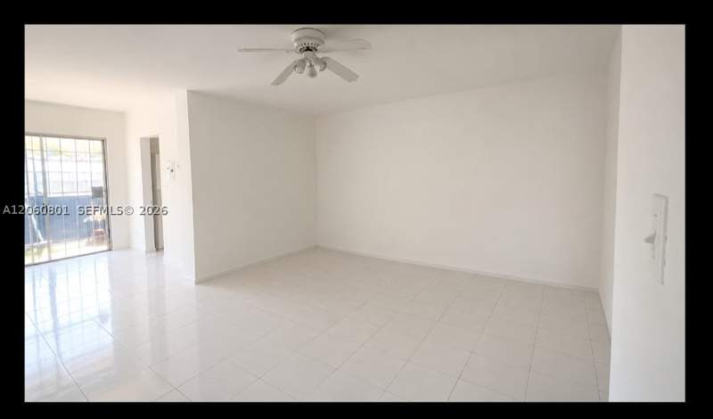 1 bedroom Condominium at 13500 NE 3rd Ct 121, BROOKVIEW CONDO, North Miami — photo 5