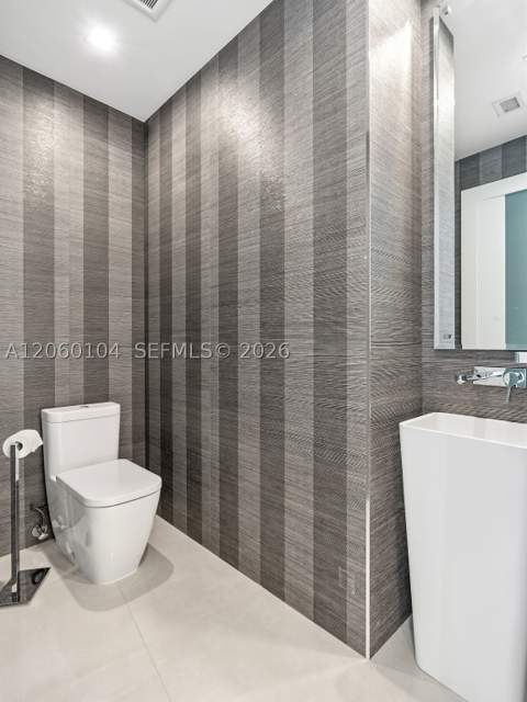 18201 Collins Ave 4106, Sunny Isles Beach FL - photo 17 of 45