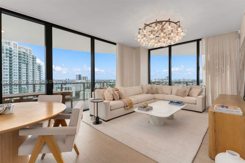 3 bedroom Condominium at 500 Alton Rd 2105, Five Park, Miami Beach — photo 3