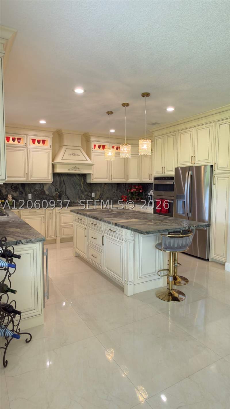4 bedroom SingleFamilyResidence at 27803 SW 172nd Pl, The Redlands Sec 3, Homestead — photo 4