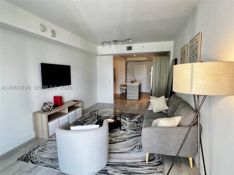 1 bedroom Condominium at 121 NE 34th St 803, 3401 Midtown Condo, Miami — photo 3