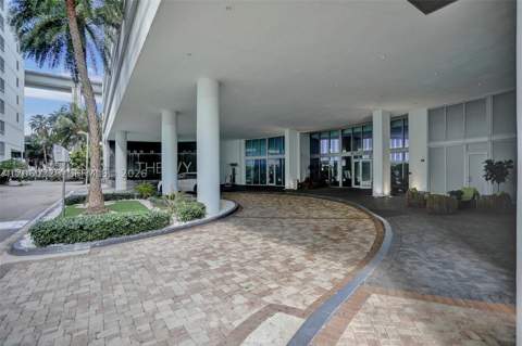 90 SW 3rd St 2001, Miami FL - photo 14 of 25