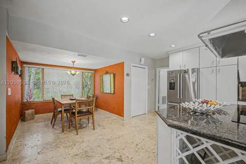 7331 SW 117th Ter, Pinecrest FL - photo 12 of 34