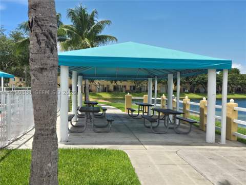 2804 SE 16th Ave 124, Homestead FL - photo 20 of 22
