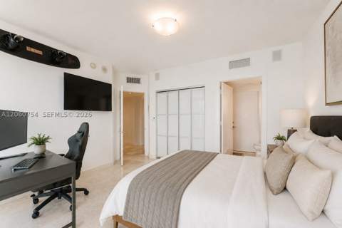 1331 Brickell Bay Dr 2805, Miami FL - photo 13 of 30